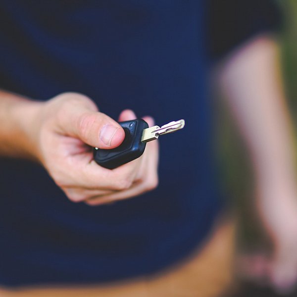 instant-waterbury-rent-a-car-car-key-image